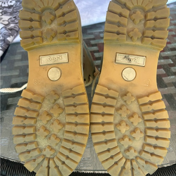 Very kool combat boots ( great for teens going back to school ) - Picture 5 of 8